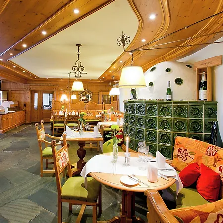 Reiterhof Ξενοδοχείο 4*
